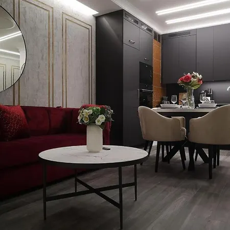 公寓 Apartament *